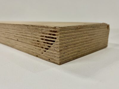 Wrestplank in Delignit